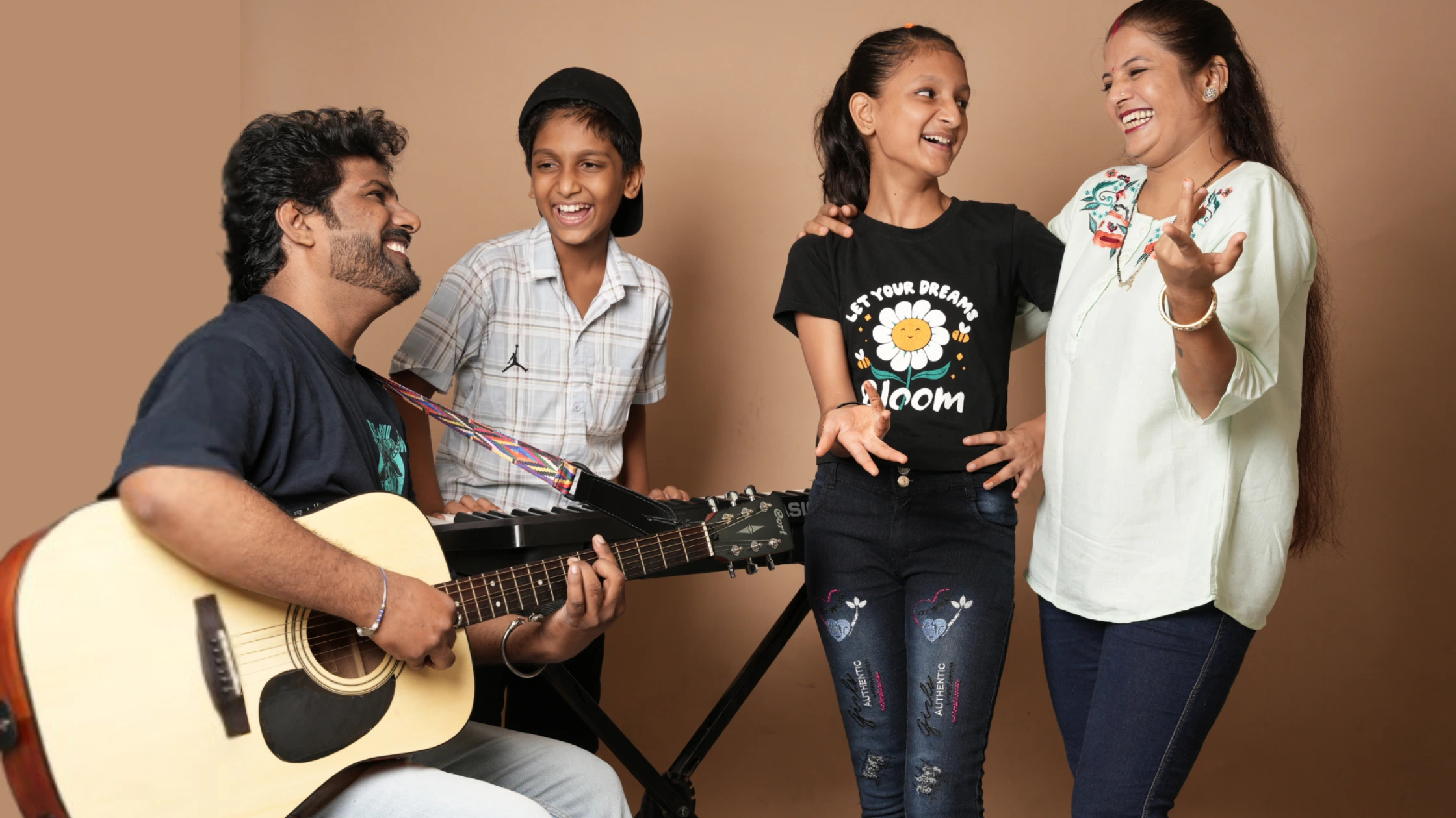 Music and Dance Class in Delhi