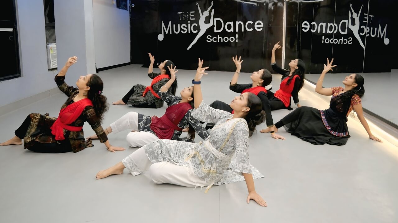 Semi Classical Dance Classes in Delhi